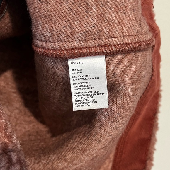 Royal Robbins Tea Berry Canyon Sherpa Fleece Vest - Picture 8 of 9